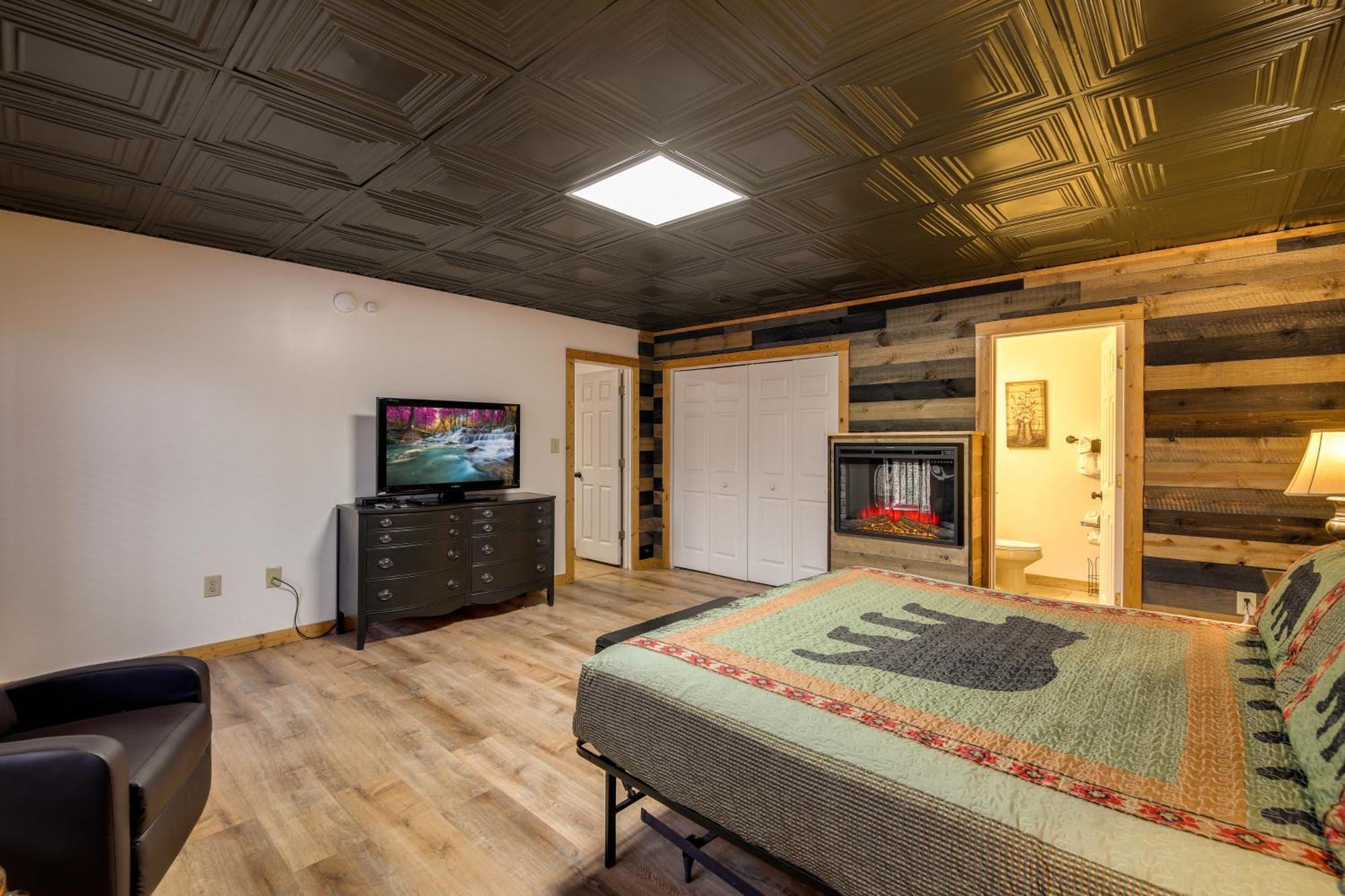 Pet-Friendly Gatlinburg Retreat With Hot Tub! Villa Exterior foto