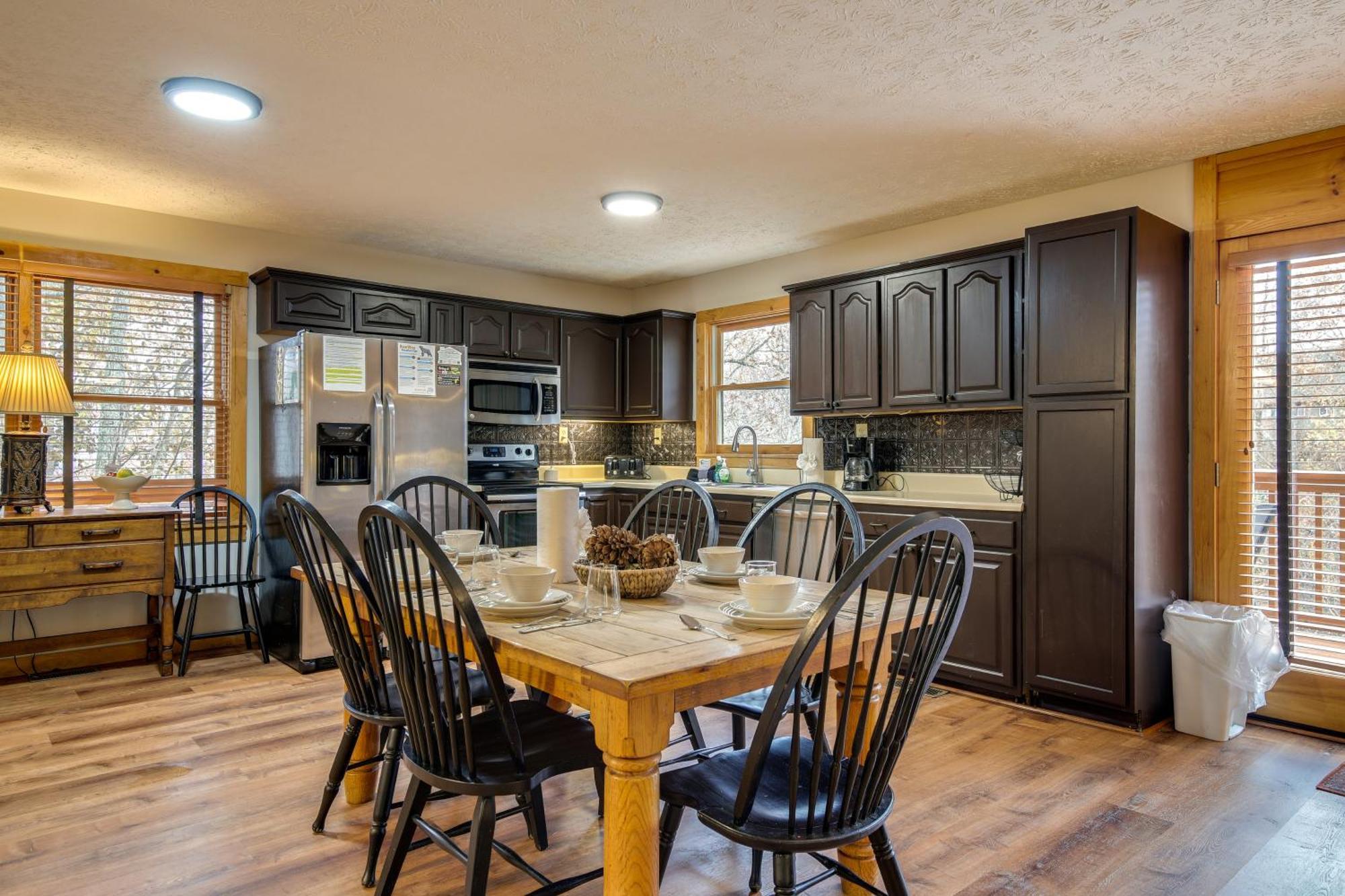 Pet-Friendly Gatlinburg Retreat With Hot Tub! Villa Exterior foto